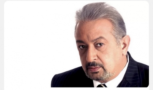 جدل في مصر.. مقتنيات الفنان الشهير نور الشريف تُباع على الأرصفة بمصر! (شاهد)