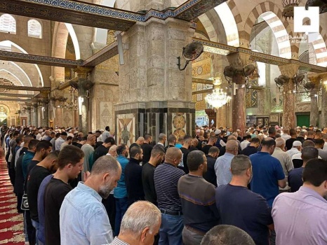 الآلاف يلبون نداء "الفجر العظيم" بالمسجد الأقصى