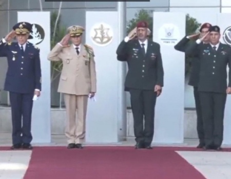 للمرة الأولى من نوعها.. مسؤول عسكري مغربي كبير يصل إلى إسرائيل