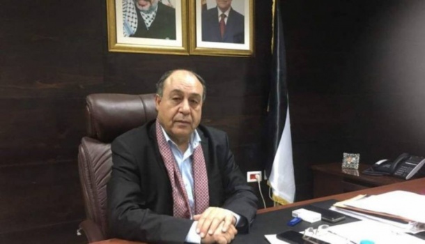 محافظ نابلس يحذر من انهيار السلطة: ماذا أقول للناس؟