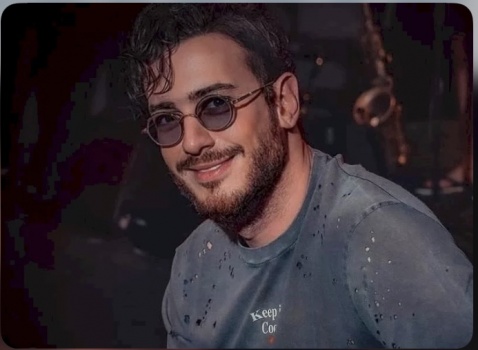 شاهد- أول صورة لوالد سعد لمجرد ووالدته أثناء حفل زفافه