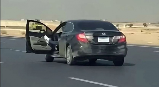 الداخلية المصرية تكشف كواليس الفيديو الصادم لشاب يقود سيارته بتهور
