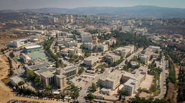نقابة العاملين في جامعة بيرزيت تعلق إضرابها لـ 48 ساعة