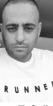 مقتل شاب في جريمة إطلاق نار باللد