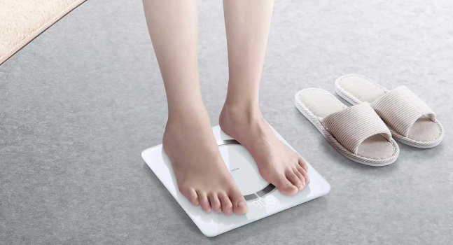 ميزان ذكي يعمل بتقنية «واي فاي»