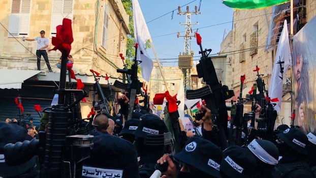 مجموعة عرين الأسود تدعو للإنتقام لدماء الشهداء