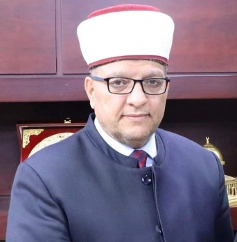 وزير الأوقاف: غدا الاثنين إنطلاق أولى رحلات العمرة من المحافظات الجنوبية