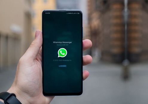 تقنية جديدة.. يمكنك أخيراً مراسلة نفسك عبر "واتساب"