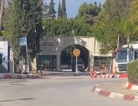 الاحتلال يقتحم حرم جامعة خضوري بطولكرم ويصادر تسجيلات كاميرات