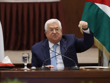 الرئيس يصدر قراراً بخصم شيكل واحد من الفاتورة الشهرية لمشتركي خدمات الاتصال بفلسطين