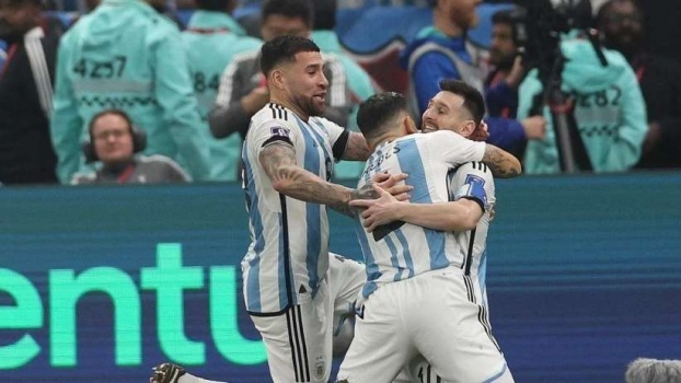 الأرجنتين تهزم فرنسا بركلات الترجيح وتتوج بلقب كأس العالم 2022