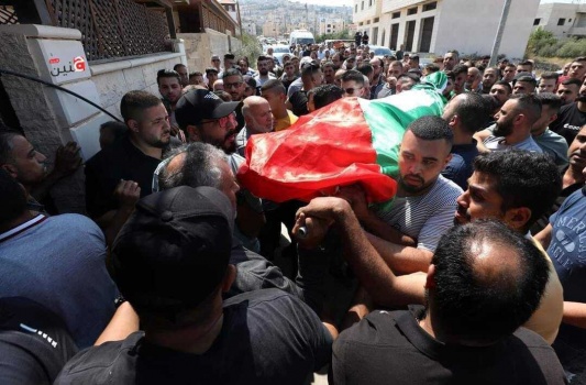 تشييع جثمان الشهيد أحمد دراغمة في طوباس