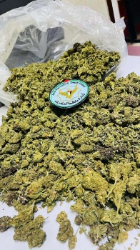 في اطار حربها على المخدرات... الشرطة تضبط 1.5 كغم مواد مخدرة وتقبض على تاجرين في ضواحي القدس وبيت لحم