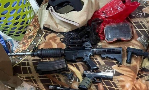 الاحتلال يزعم: اعتقال مطلوب من الخليل يشتبه بضلوعه في نشاط مسلح