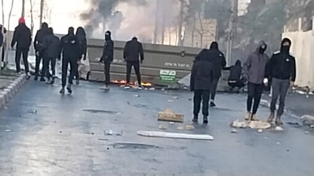 إضراب شامل في جبل المكبر رفضاَ لقرارات الاحتلال بهدم المنازل