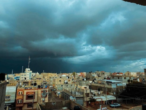 حالة الطقس: منخفض جوي مصحوب بأجواء شديدة البرودة