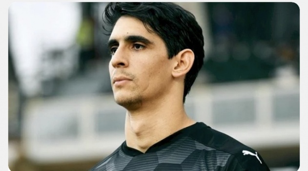 المغربي بونو مرشحاً لنيل جائزة أفضل حارس من فيفا