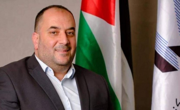 مسلحون يطلقون النار على رئيس فرع نقابة المهندسين في نابلس