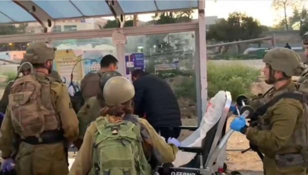 بزعم محاولتها تنفيذ عملية طعن.. الاحتلال يصيب فلسطينية في الخليل