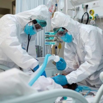 منظمة الصحة العالمية تحذّر من أن كوفيد لا يزال يمثّل تهديدا