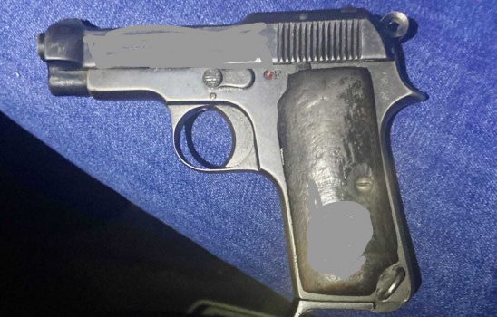 الشرطة تضبط قطعة سلاح ناري استخدمت في جرائم اطلاق وبلطجة في الخليل
