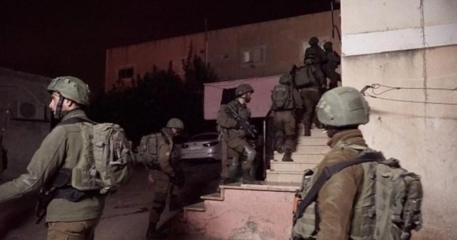 الاحتلال يعتقل 28 مواطنا من الضفة بينهم 6 أطفال