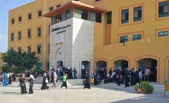 أزمة متواصلة بين النقابة وإدارة القدس المفتوحة والمجلس يحذر من إضراب شامل