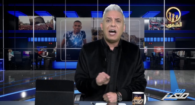 فيديو: الاعلامي "مطر" يفجر مفاجأة .. عائلة محمد صلاح لم تتأكد انها دفنت جثمان ابنها وهذا ما حصل بالجنازة!