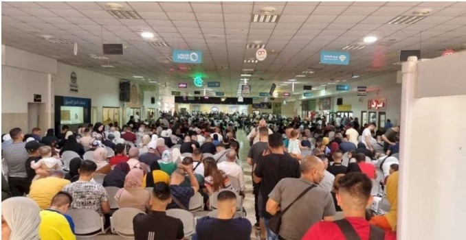 شرطة معبر الكرامة: نتوقع حركة سفر قوية خلال الأسابيع القادمة
