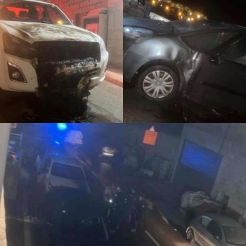 مستوطنون يحرقون 4 مركبات في أبو غوش غرب القدس