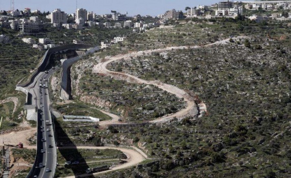 وزراء في حكومة الاحتلال يطالبون بضم الضفة وفرض السيادة عليها