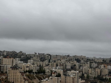 الطقس: انخفاض على الحرارة وأمطار خفيفة متفرقة