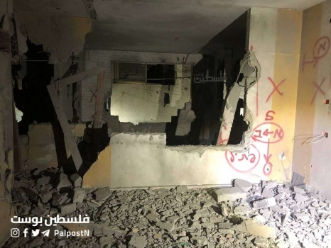 الاحتلال يفجر منزل الشهيد حسن قطناني في مخيم عسكر أحد منفذي عملية الأغوار