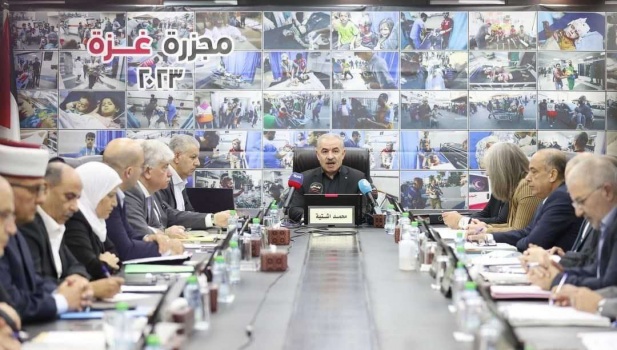 اشتية: اقتطاع مبالغ جديدة من "المقاصة" قرار سياسي يهدف إلى فصل غزة عن الضفة ويجب على الجنائية الدولية إصدار أمر اعتقال بحق المجرمين