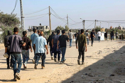 قوات الاحتلال تفرج عن 500 مواطن من غزة