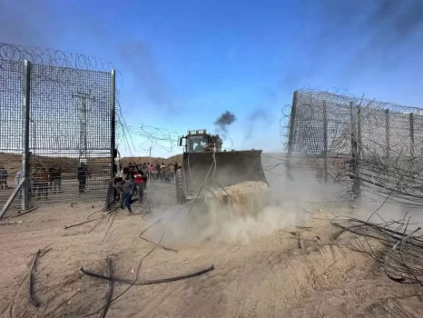 أين كان جنود الاحتلال؟.. تحقيق: "تيليغرام" كان مصدر معلومات طيّاري الهليكوبتر لاختيار الأهداف