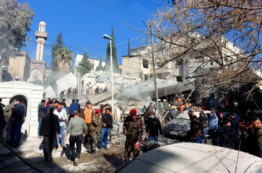استشهاد 4 مستشارين بالحرس الثوري الإيراني بغارة إسرائيلية على دمشق