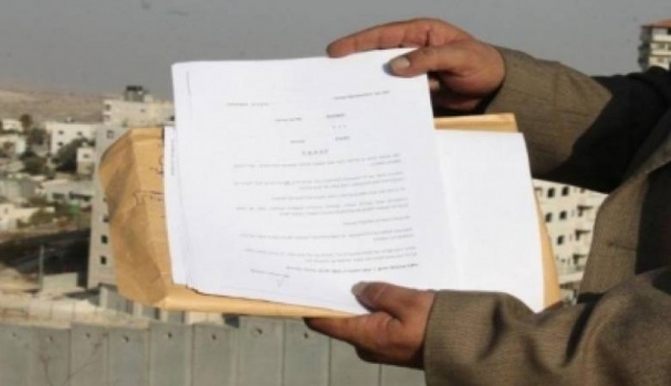 الاحتلال يخطر بهدم 7 منازل في دير ابزيع غرب رام الله