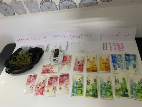 الشرطة تقبض على بائع المخدرات المتنقل في الخليل