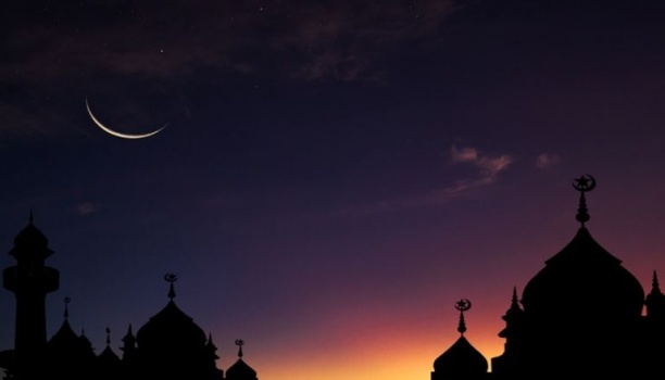"معهد الفلك": يحدد موعد عيد الأضحى المبارك