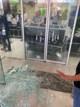 الثالثة خلال 24 ساعة.. فشل عملية سطو مسلح على بنك في بديا غرب سلفيت