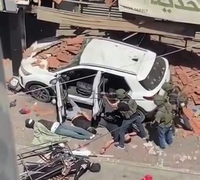 استشهاد شابين بعملية اغتيال نفذتها قوات خاصة إسرائيلية في قلقيلية