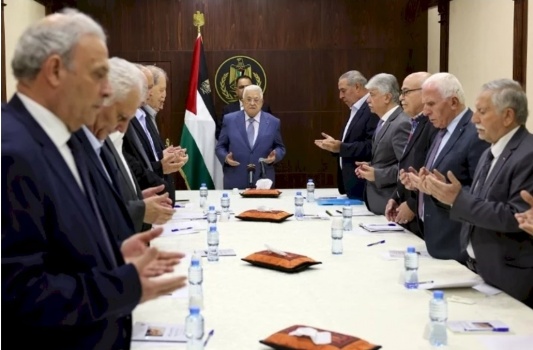 اللجنة التنفيذية لمنظمة التحرير تجتمع برئاسة الرئيس
