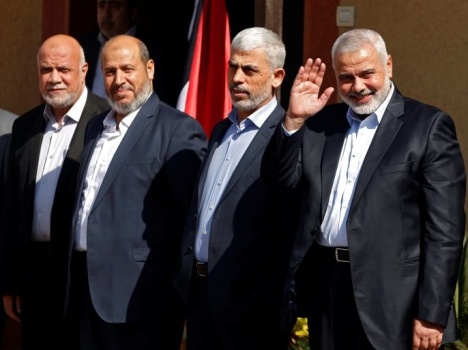"حماس" تؤكد: لم نوقف المفاوضات حول صفقة تبادل