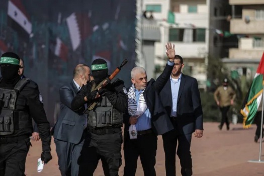 إعلام إسرائيلي: حماس اختارت أخطر شخص لقيادتها