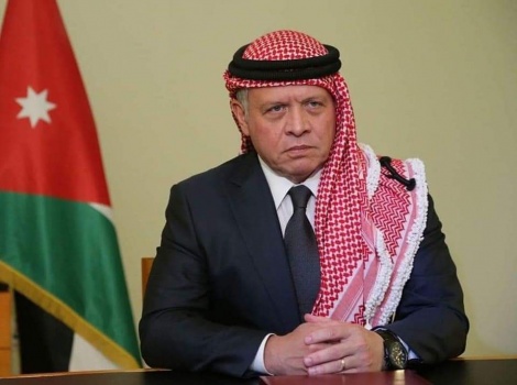 الملك عبدالله يحذر من خطورة تطورات الأوضاع بالضفة الغربية