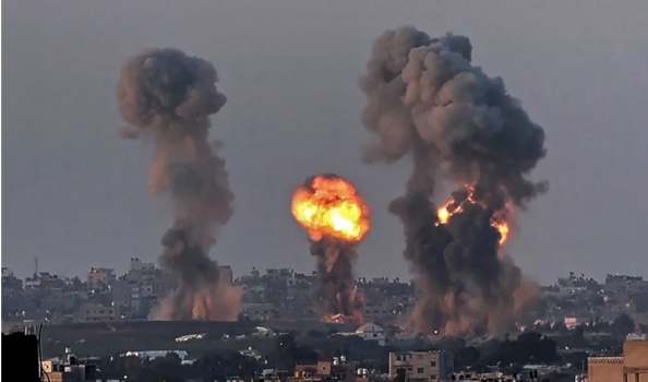 341 يوماً على الحرب: 26 شهيدا في قصف متواصل على قطاع غزة