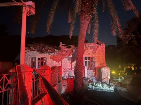حزب الله يستهدف مدينة حيفا المحتلة بصلية صواريخ