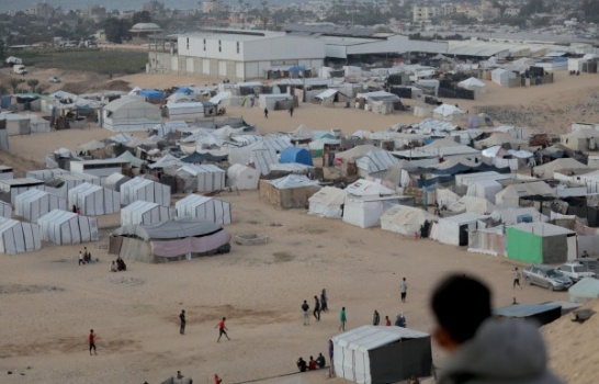 إعلام عربي: الرئيس عباس قبل فكرة لجنة الإسناد المجتمعي لغزة لكن بشرط