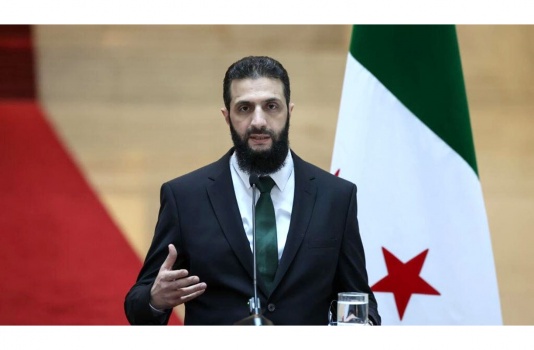الشرع: آلاف المتطوعين ينضمون الى الجيش السوري الجديد